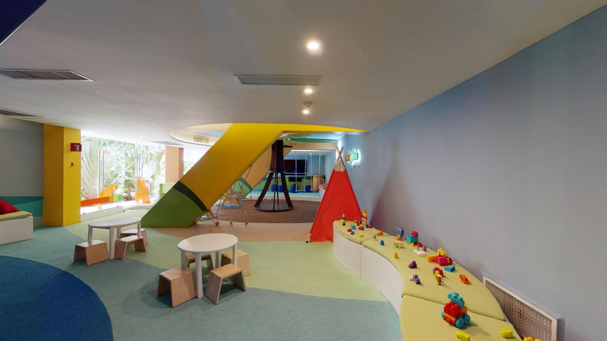 Grand Park Royal Puerto Vallarta Bagian luar foto The Children's Hospital of Philadelphia